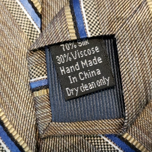 Pronto Uomo Platinim Striped Tie 3" Width stripes - Picture 4 of 9